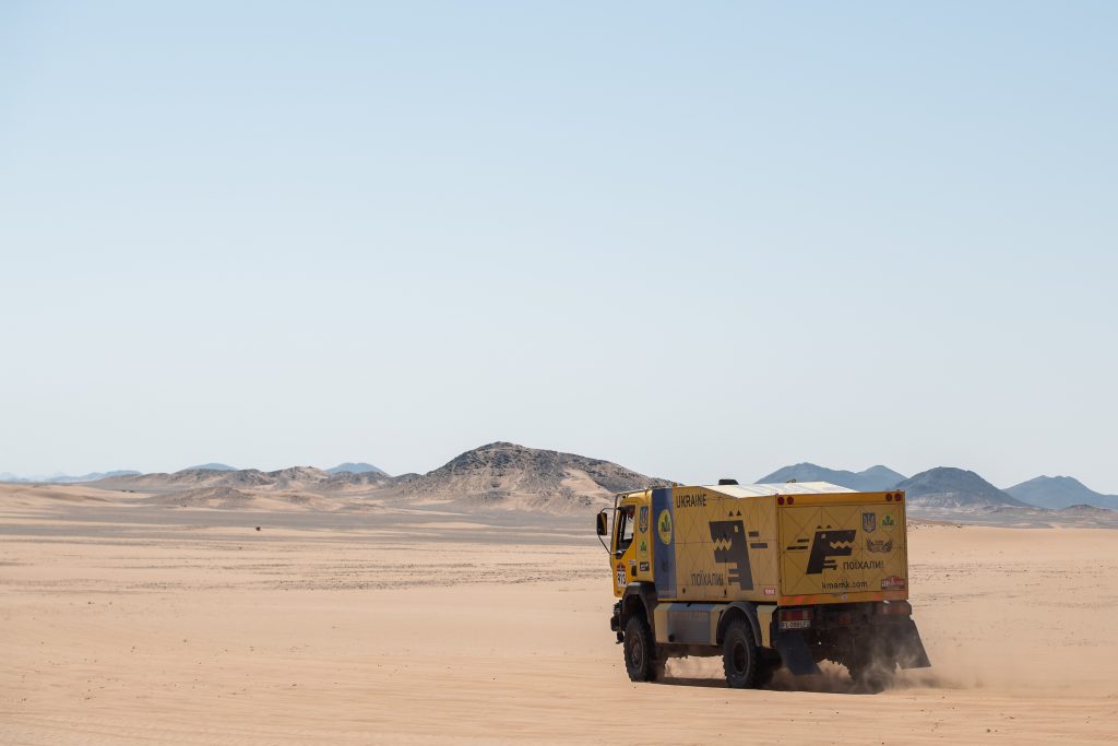 Команда КМАМК на Dakar 2022