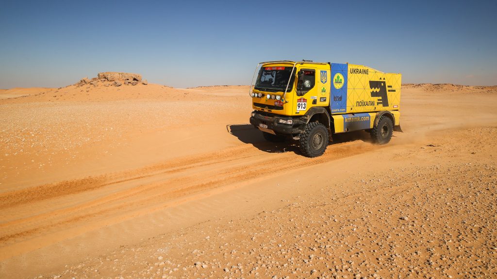 Команда КМАМК на Dakar 2022