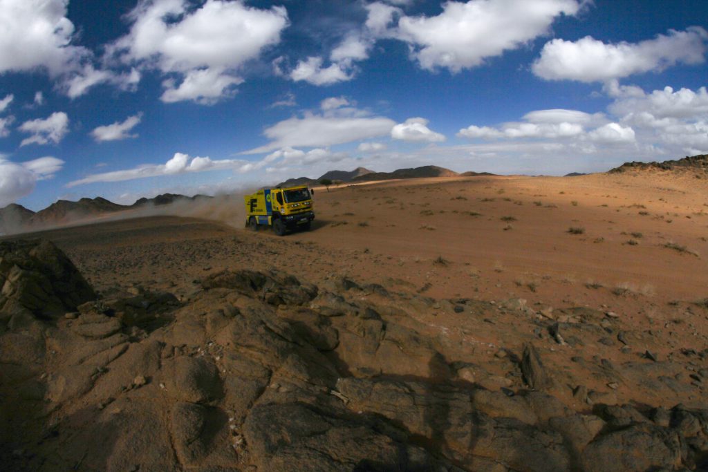 Команда КМАМК на Dakar 2022