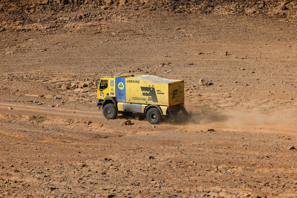 Команда КМАМК на Dakar 2022