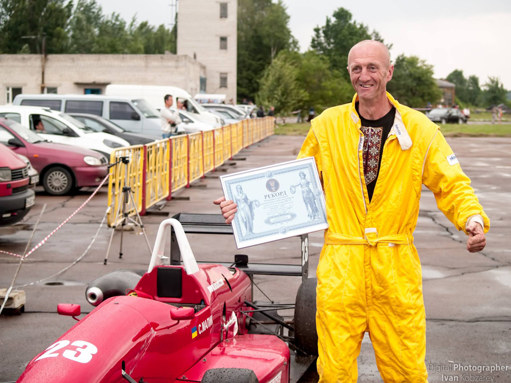 «Formula-3 проти літака — Рекорд 2014»